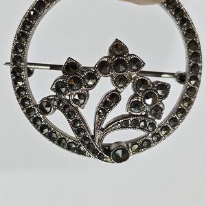 Vintage Sterling Silver Marcasite Floral Round Brooch